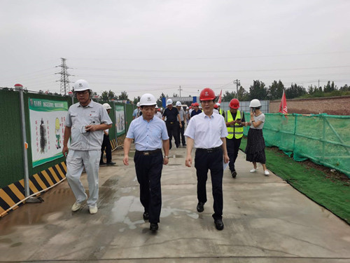 臨潼區(qū)人大主任李曉明一行蒞臨陜煤建設中儲糧項目部觀摩調研