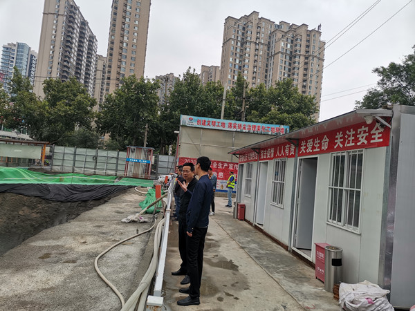 贠公法蒞臨智慧泊車公司施工現(xiàn)場(chǎng)檢查指導(dǎo)工作