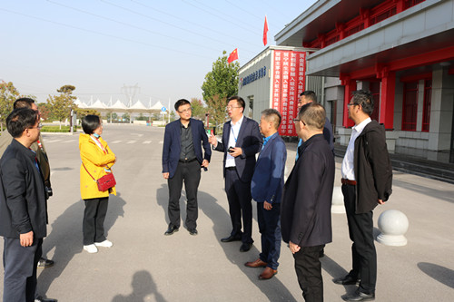 陜西省公路局公路養(yǎng)護(hù)處處長宋成志蒞臨川耀PPP項(xiàng)目檢查指導(dǎo)工作