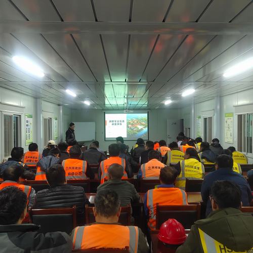 陜煤建設(shè)銅煤公司第十六項(xiàng)目部組織開展消防安全應(yīng)急桌面演練活動