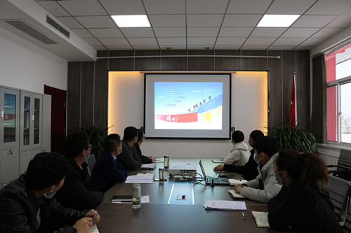 陜煤建設(shè)川耀公司組織學習陜煤集團新版《企業(yè)文化手冊》