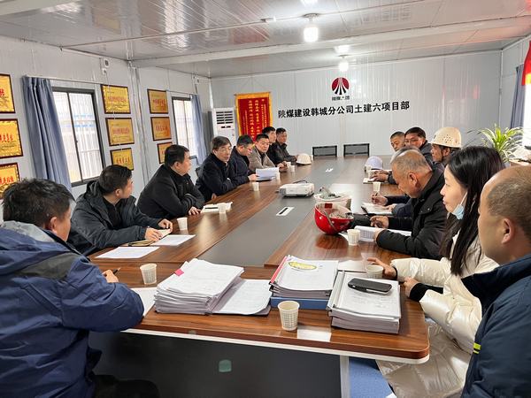 陜西省住建廳、省質(zhì)檢站領(lǐng)導(dǎo)及專家一行蒞臨黃河國(guó)際汽車博覽園督導(dǎo)檢查