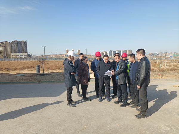 榆林市政協(xié)副主席、市發(fā)改委主任楊揚(yáng)一行蒞臨科創(chuàng)新城同慧運(yùn)動(dòng)公園項(xiàng)目調(diào)研指導(dǎo)工作