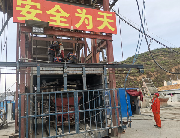 陜煤建設(shè)礦建三公司崔木項目部：一次精確到毫米的罐籠重載脫鉤試驗(yàn)