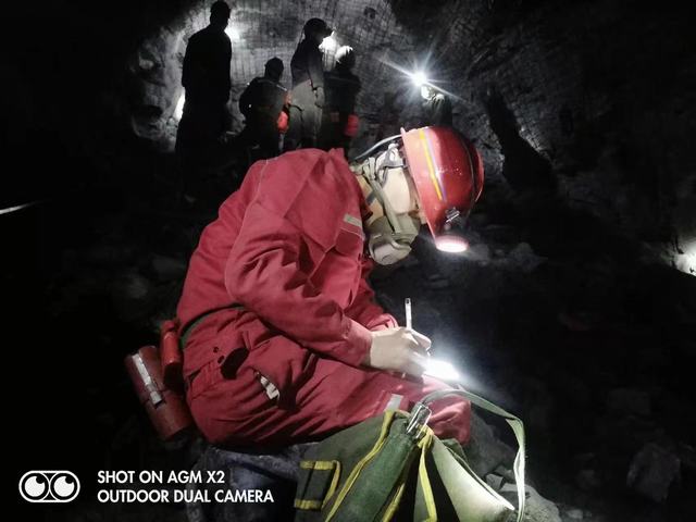 贊勞動美，致敬煤礦工作者