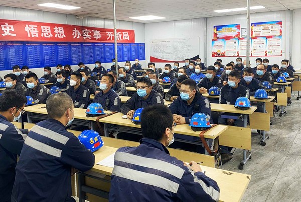 陜煤建設(shè)洗選煤運(yùn)營(yíng)公司紅柳林洗煤廠項(xiàng)目部：應(yīng)戰(zhàn)酷夏，防暑降溫有“涼”策