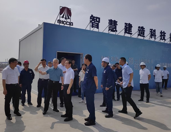 省國資委副主任韓紹安一行蒞臨陜鋼集團(tuán)龍鋼公司機(jī)械化綜合一次料場項(xiàng)目視察