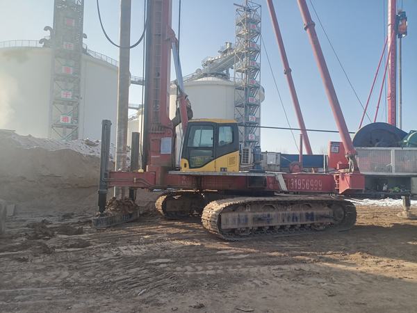 陜煤建設(shè)銅煤公司基層項(xiàng)目部寒冬不打烊，施工建設(shè)大干正酣