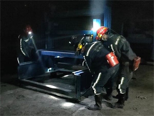 全力奮戰(zhàn)搶工期，跑出建設(shè)“加速度”