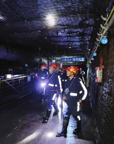 陜煤建設(shè)煤礦運營服務(wù)分公司：對標交流促發(fā)展  分享學習萃精華