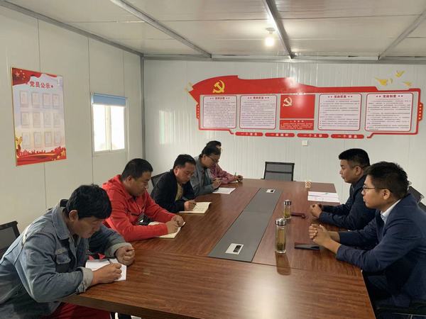 陜煤建設(shè)礦建二公司執(zhí)筆青春書寫人才隊(duì)伍建設(shè)好篇章