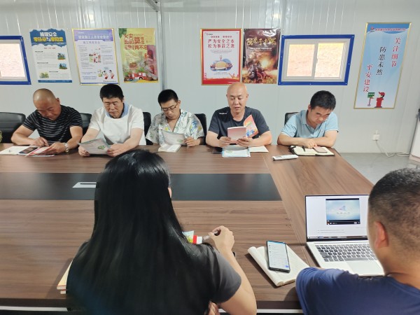 陜煤建設機電安裝公司涌鑫項目部：生態(tài)環(huán)保，行動起來！