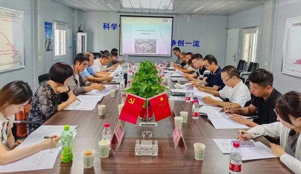 陜煤集團(tuán)專家組對陜煤建設(shè)天工公司承建的渭南陜煤啟辰項(xiàng)目一期工程進(jìn)行檔案預(yù)驗(yàn)收