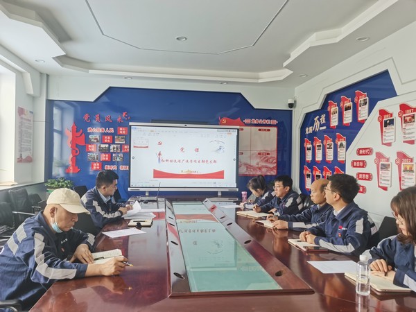 陜煤建設(shè)洗選煤運營公司紅柳林洗煤廠項目部黨支部： 嚴把廉潔“總開關(guān)”  風清氣正迎“雙節(jié)”