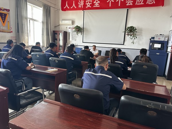 陜煤建設(shè)洗選煤運(yùn)營公司澄合山陽運(yùn)營項(xiàng)目部：深化作風(fēng)建設(shè)，弘揚(yáng)清風(fēng)正氣