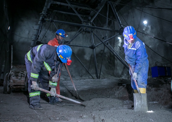 陜煤建設(shè)礦建三公司：“菜單式”交接班，讓安全管理“無縫銜接”