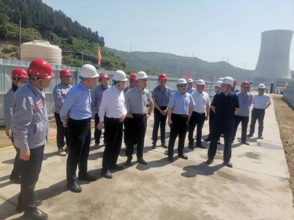 陜煤集團(tuán)副總經(jīng)理宋召軍一行蒞臨黃陵礦業(yè)店頭電廠項目檢查指導(dǎo)工作