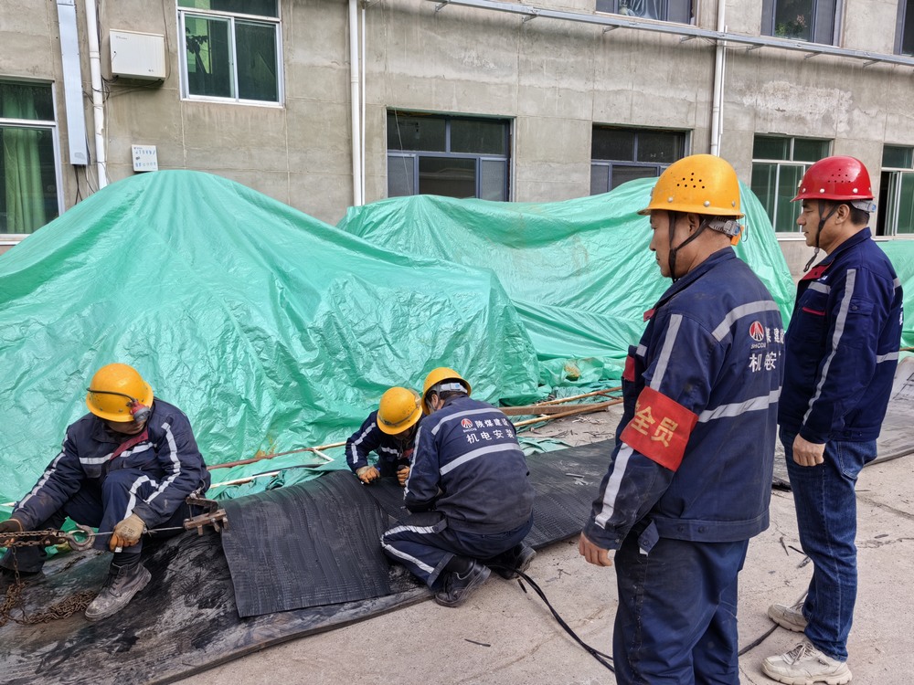 陜煤建設(shè)機(jī)電安裝公司：一線(xiàn)工人的堅(jiān)守之光