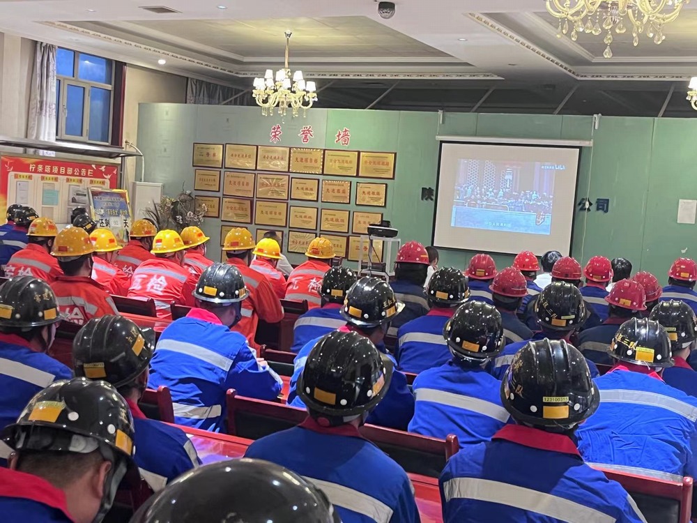 陜煤建設(shè)機(jī)電安裝公司：歡度國慶，氛圍滿滿