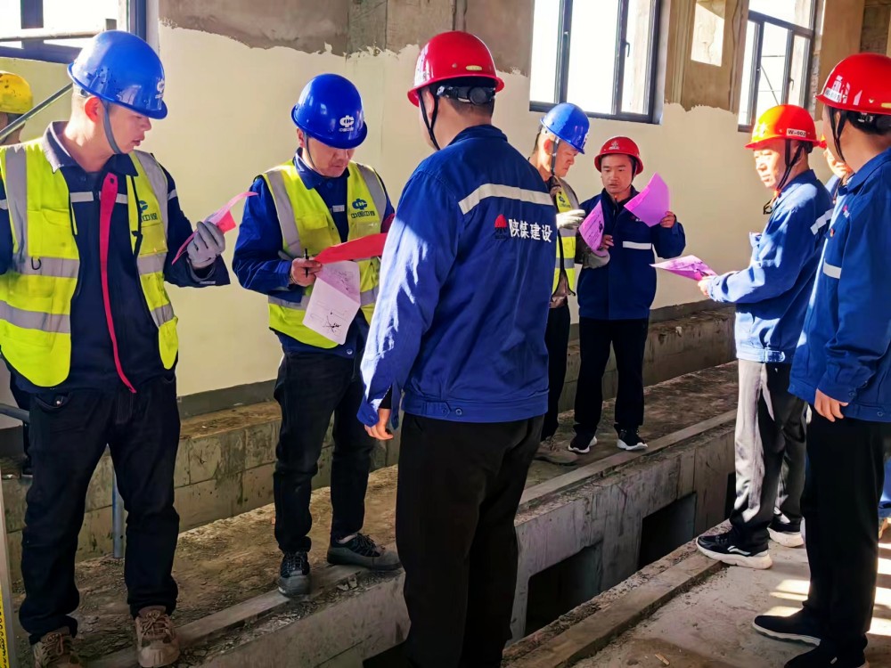 陜煤建設渭南分公司第十二項目部“三項行動”為安全生產(chǎn)保駕護航