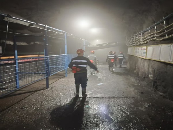 陜煤建設(shè)煤礦運營服務(wù)分公司：全面?zhèn)鋺?zhàn)嚴(yán)冬，確保安全生產(chǎn)