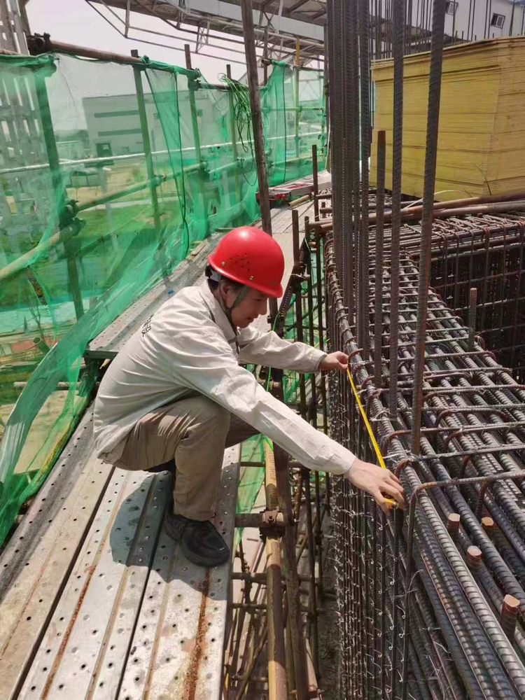 強化現(xiàn)場檢查  筑牢工程質量安全防線