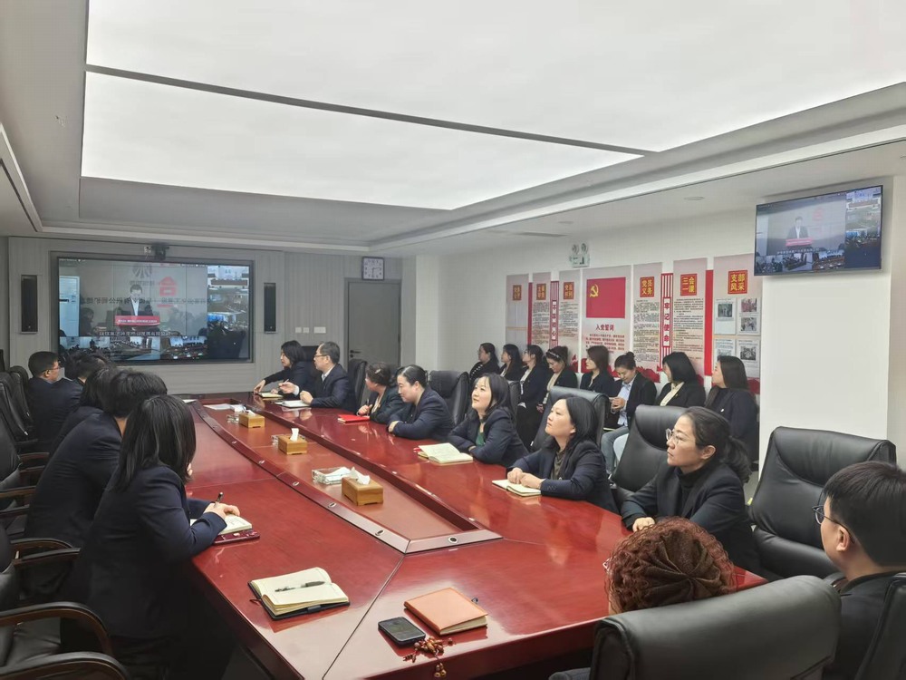 陜煤建設(shè)礦建二公司：線(xiàn)上培訓(xùn)啟新程 黨建引領(lǐng)譜新篇