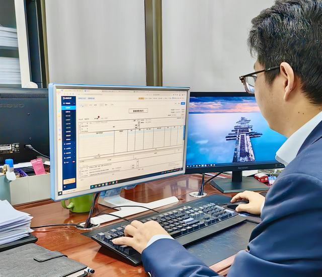 陜煤建設市場開發(fā)分公司率先啟用掃碼開票系統(tǒng)，開啟智能開票服務新時代