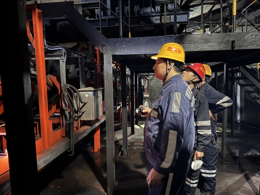 陜煤建設洗選煤運營公司澄合山陽運營項目部：熱血洋溢“戰(zhàn)”五一，堅守崗位顯擔當