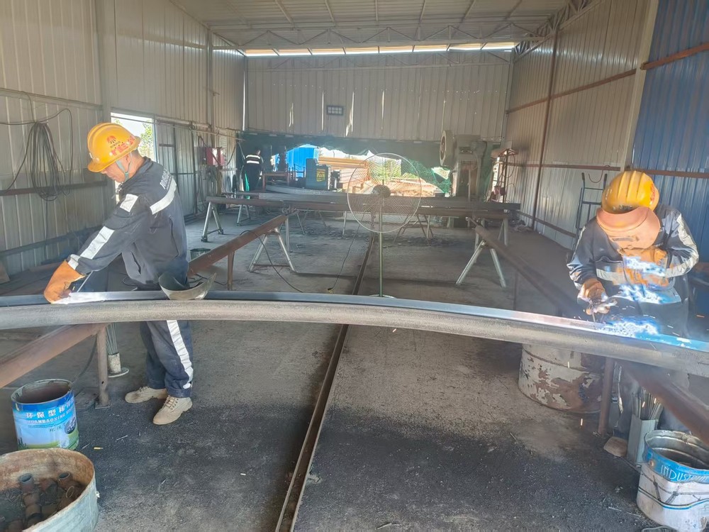 陜煤建設(shè)礦建三公司:熱熱熱！這波“降溫福利”來啦