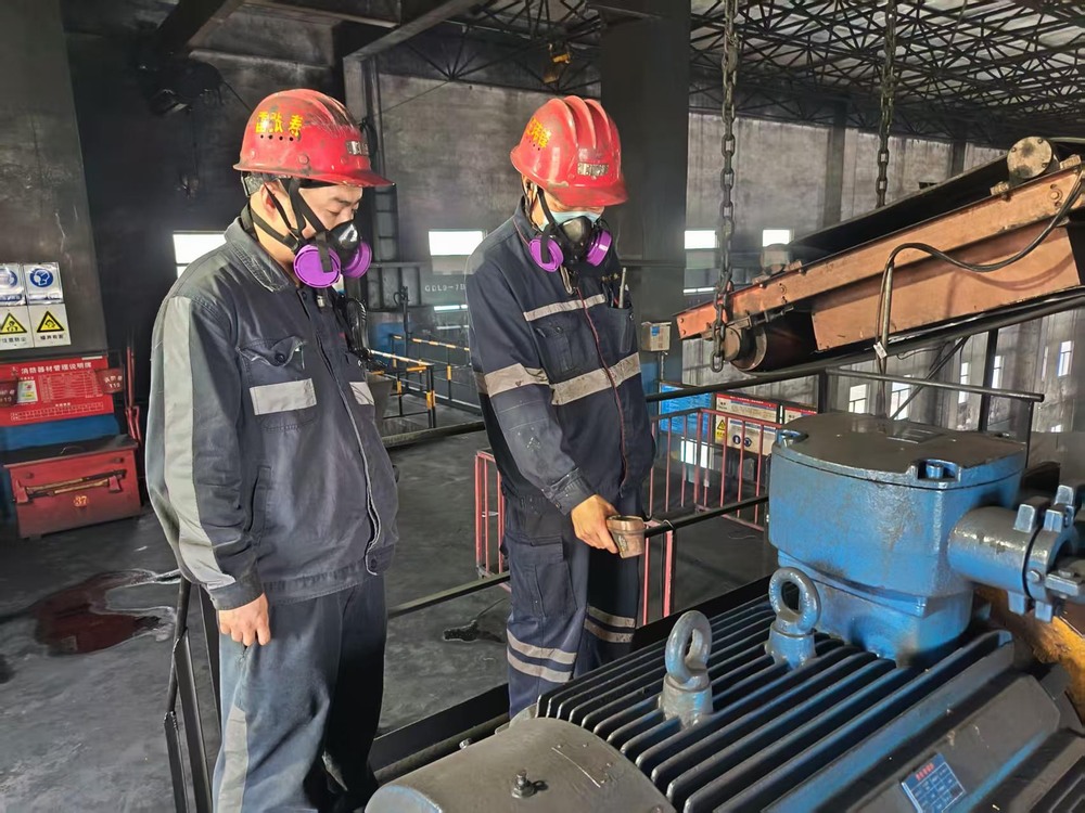 陜煤建設(shè)洗選煤運營公司澄合山陽運營項目部：烈日炙烤，他們的堅守最“滾燙”