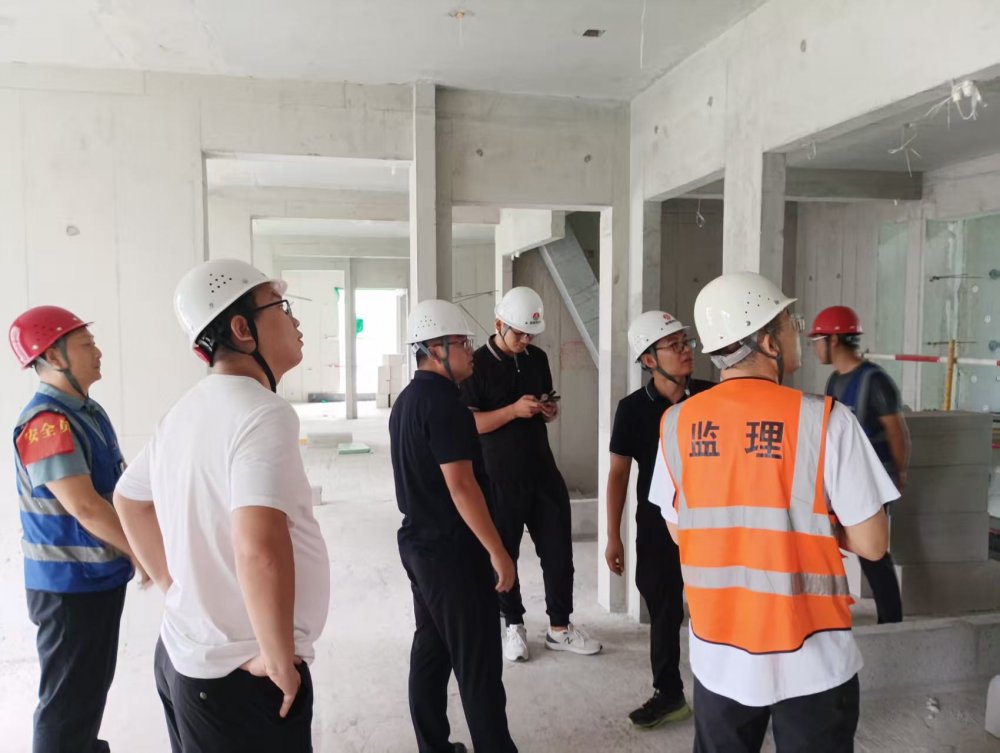 捷報(bào)！陜煤建設(shè)直屬第六項(xiàng)目部承建構(gòu)件廠集中安置地項(xiàng)目順利通過(guò)主體驗(yàn)收