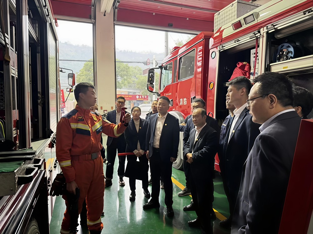 陜煤建設(shè)銅煤公司開展沉浸式消防安全學習活動