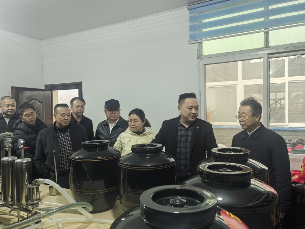 陜煤建設(shè)定點幫扶村：調(diào)研指導(dǎo)促發(fā)展 凝心聚力助振興