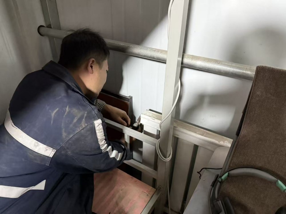 陜煤建設(shè)煤礦運營服務(wù)分公司：小寒不寒，暖流涌動