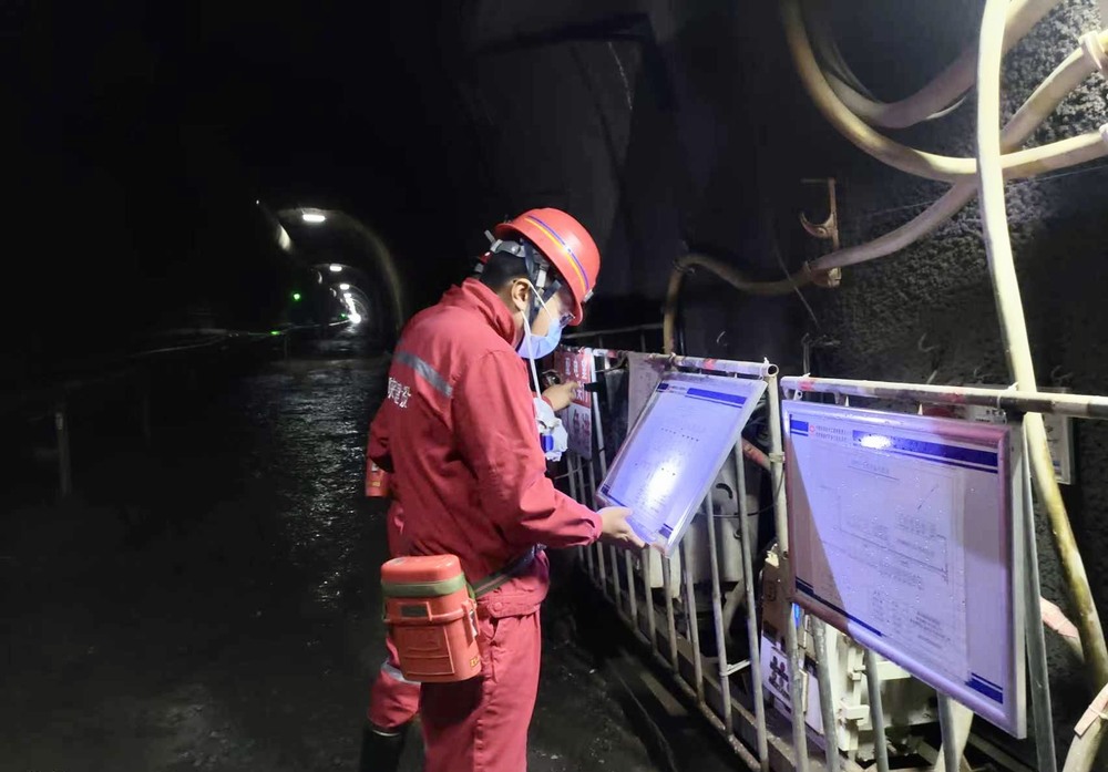 陜煤建設(shè)礦建二公司：念好“宣、整、嚴(yán)”三字經(jīng) 護(hù)航安全生產(chǎn)