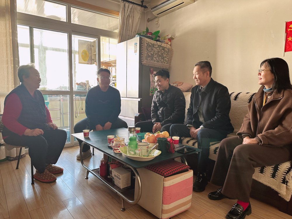 陜煤建設(shè)天工公司開展春節(jié)前走訪慰問活動