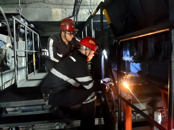 陜煤建設(shè)洗選煤運(yùn)營公司澄合山陽運(yùn)營項(xiàng)目部：新春守崗“不打烊”，匠心護(hù)航“保安康”