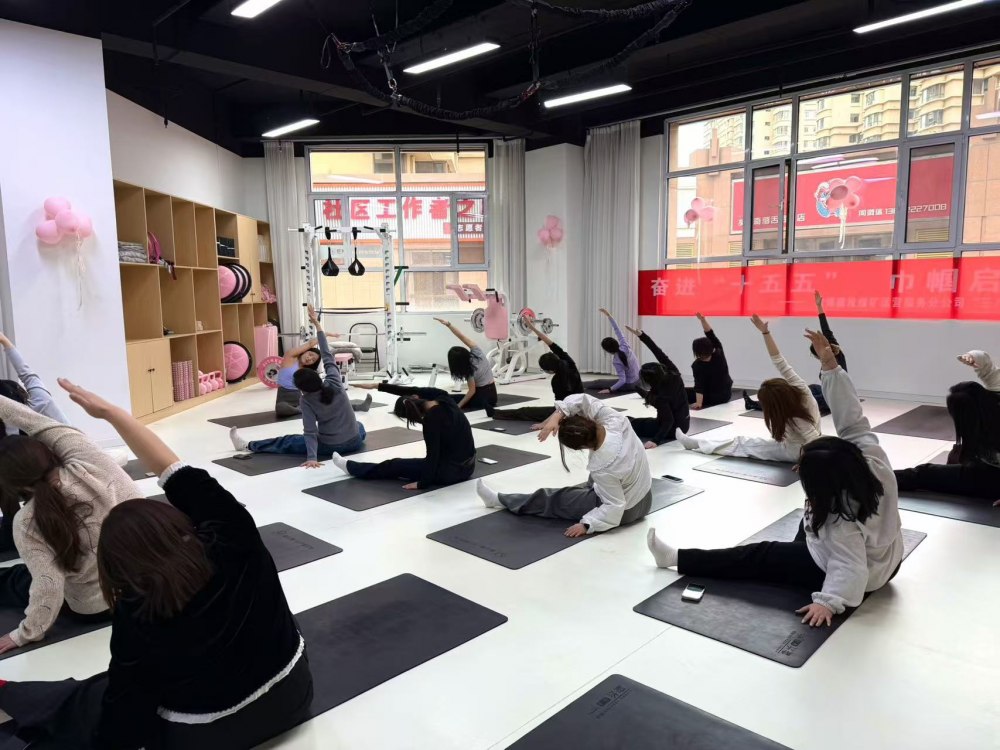 陜煤建設(shè)煤礦運(yùn)營(yíng)服務(wù)分公司：以愛(ài)致巾幗 以暖慶三八