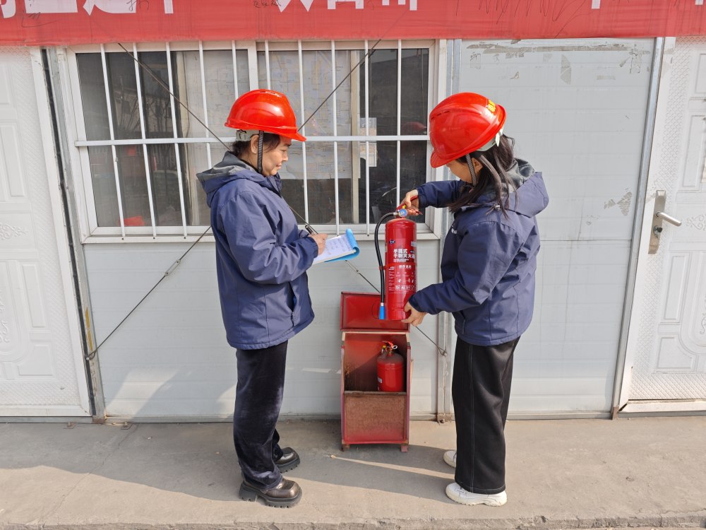 工地綻芳華，她們了不起！