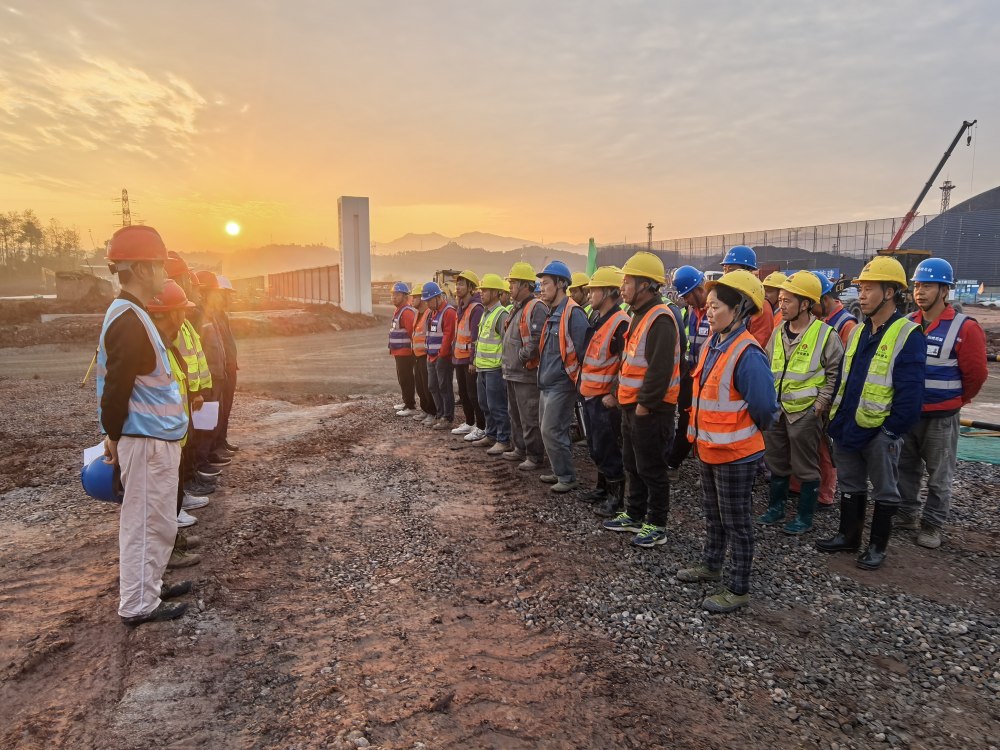 陜煤建設(shè)銅煤公司扎實(shí)開展重大事故隱患判定標(biāo)準(zhǔn)學(xué)習(xí)運(yùn)用活動(dòng)