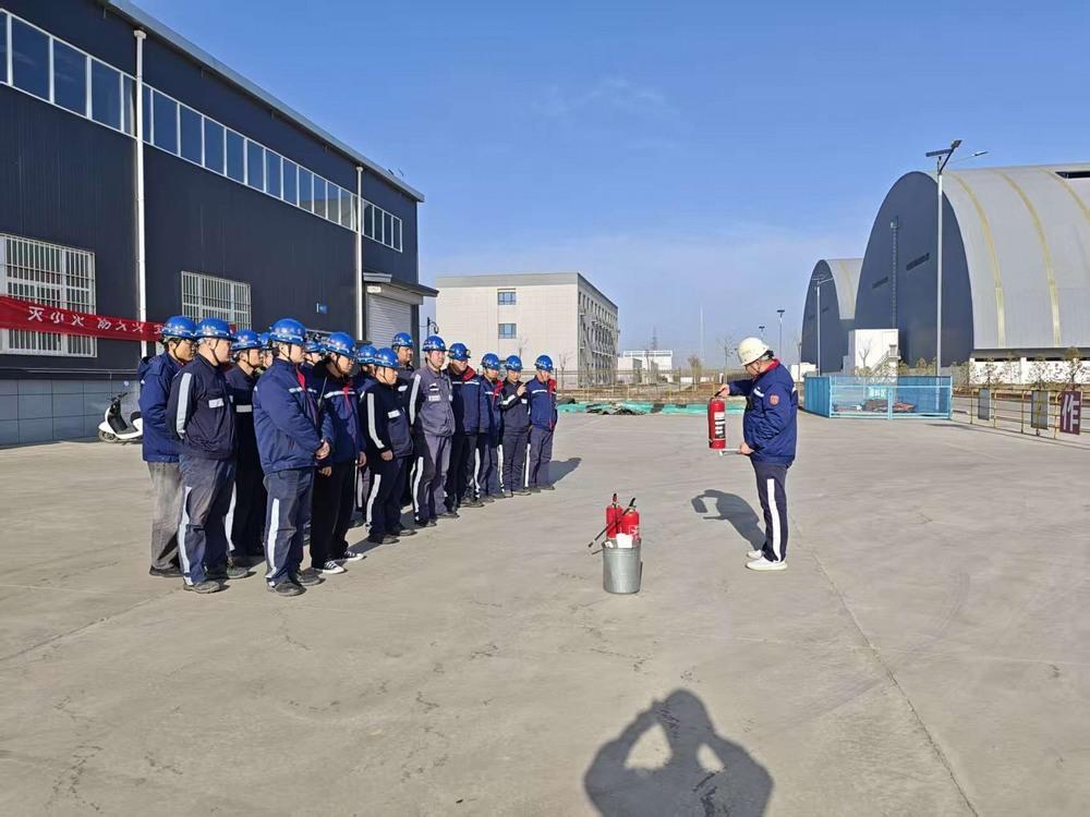 陜煤建設(shè)洗選煤運(yùn)營(yíng)公司:嚴(yán)守清明“安全關(guān)” 織密生產(chǎn)“防護(hù)網(wǎng)”